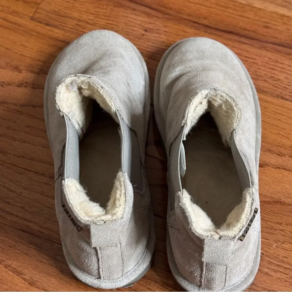 BearPaw women drew